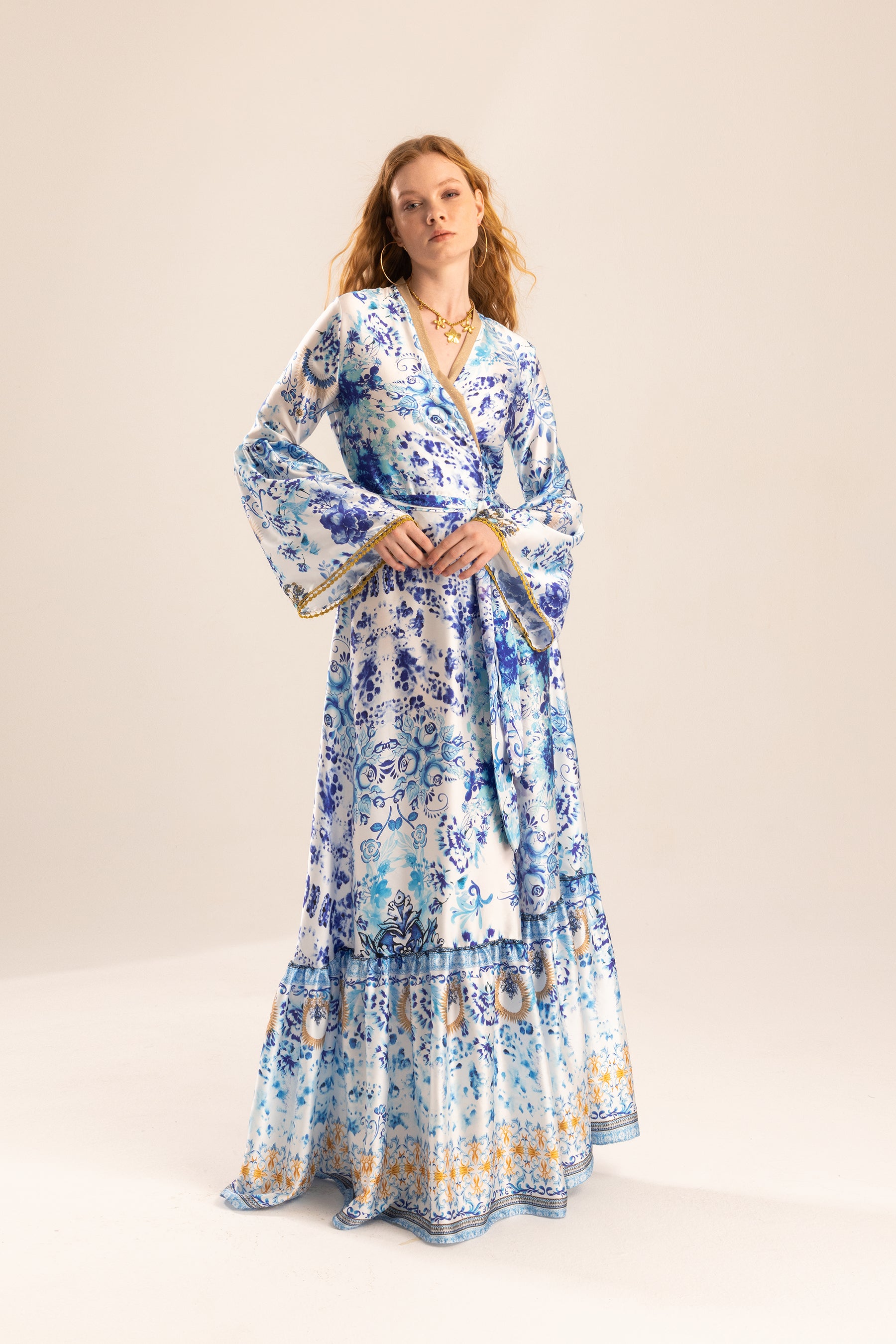 Isla Kimono