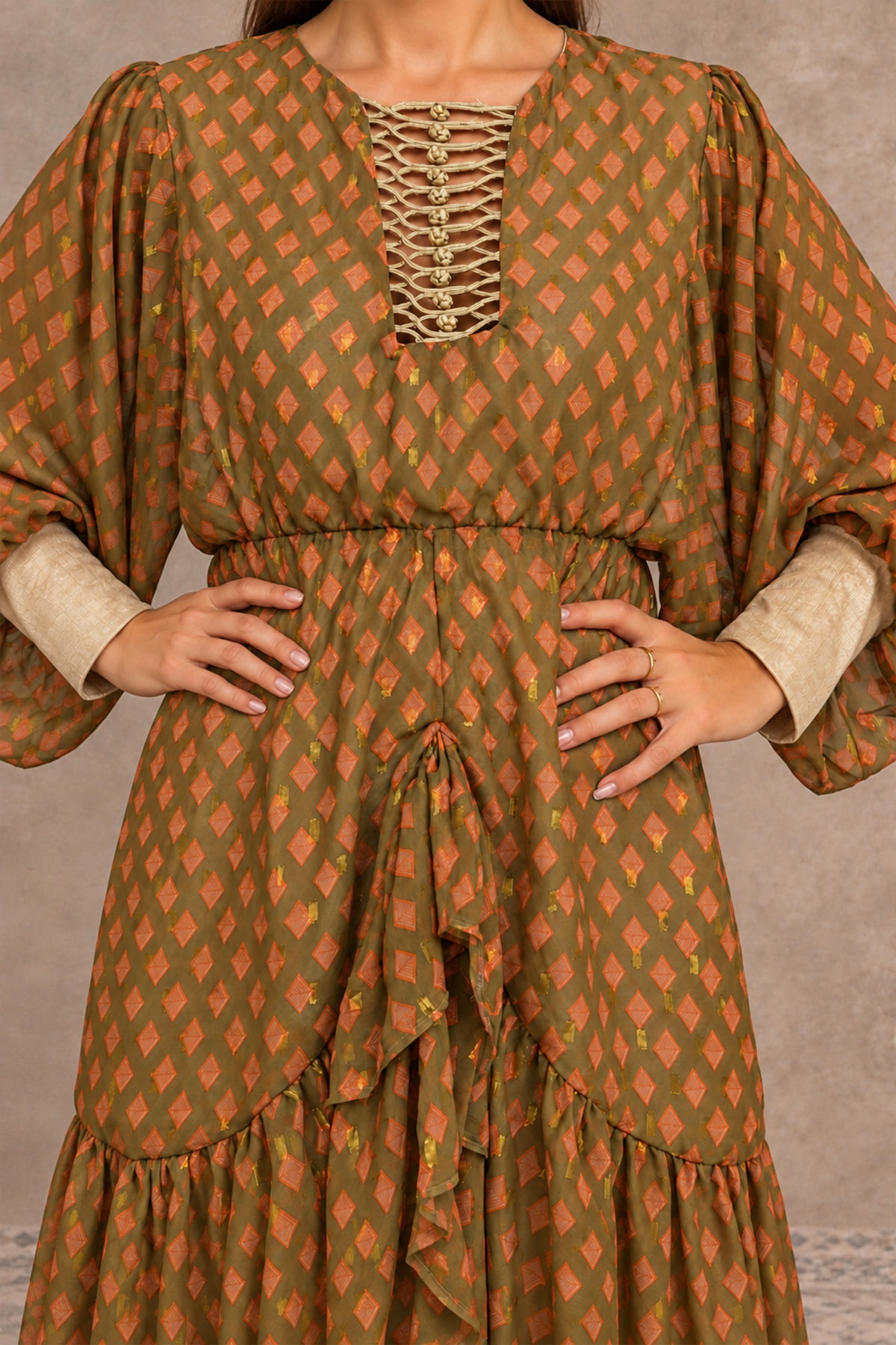 Neve Dress