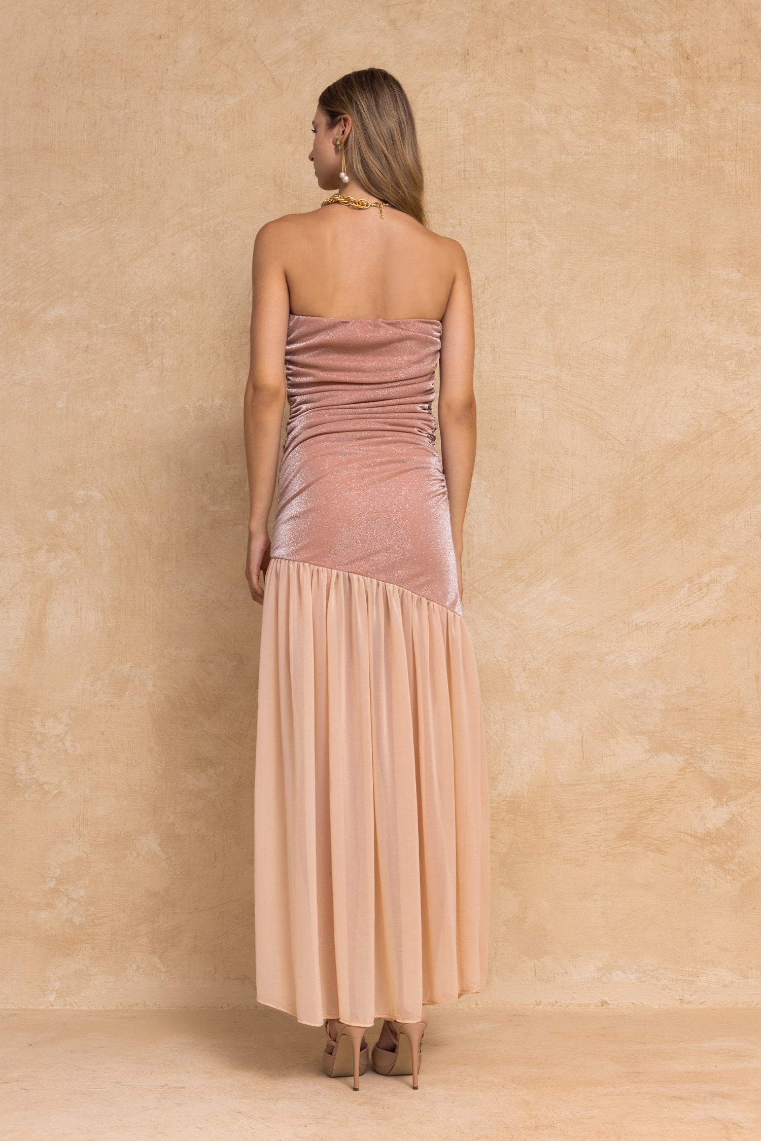 Leandra LIMITED
