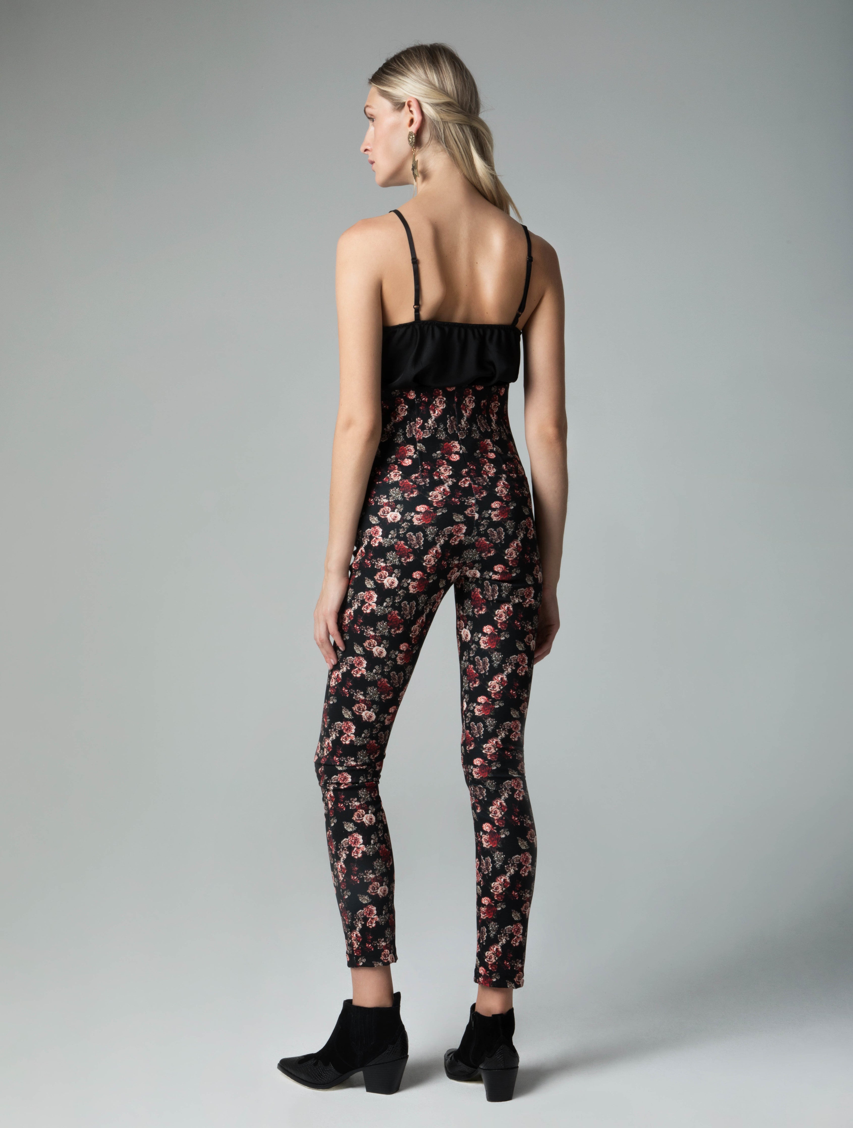 Egna Top - MYA COLLECTION